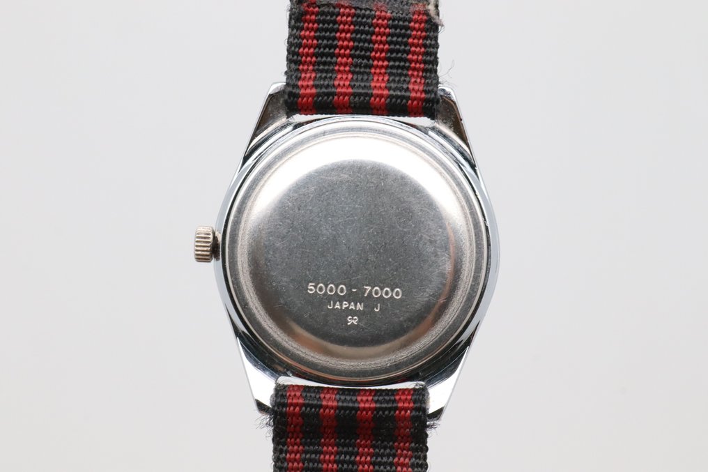 Disney - Mickey Mouse - No reserve price - Mechanical Watch  | 5000-7000 - Men - 1970-1979  #4.3