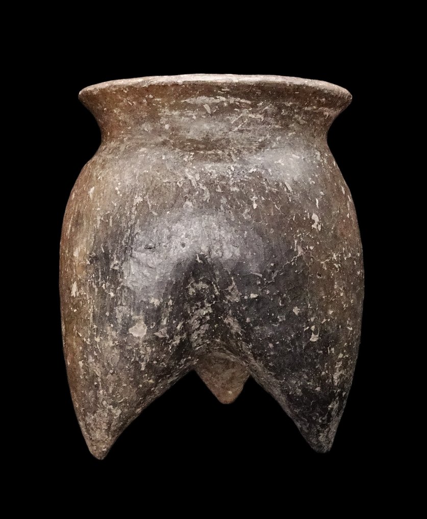 中国古代 新石器时代三足瓮 - 夏家店文化,公元前三千纪 #3.2