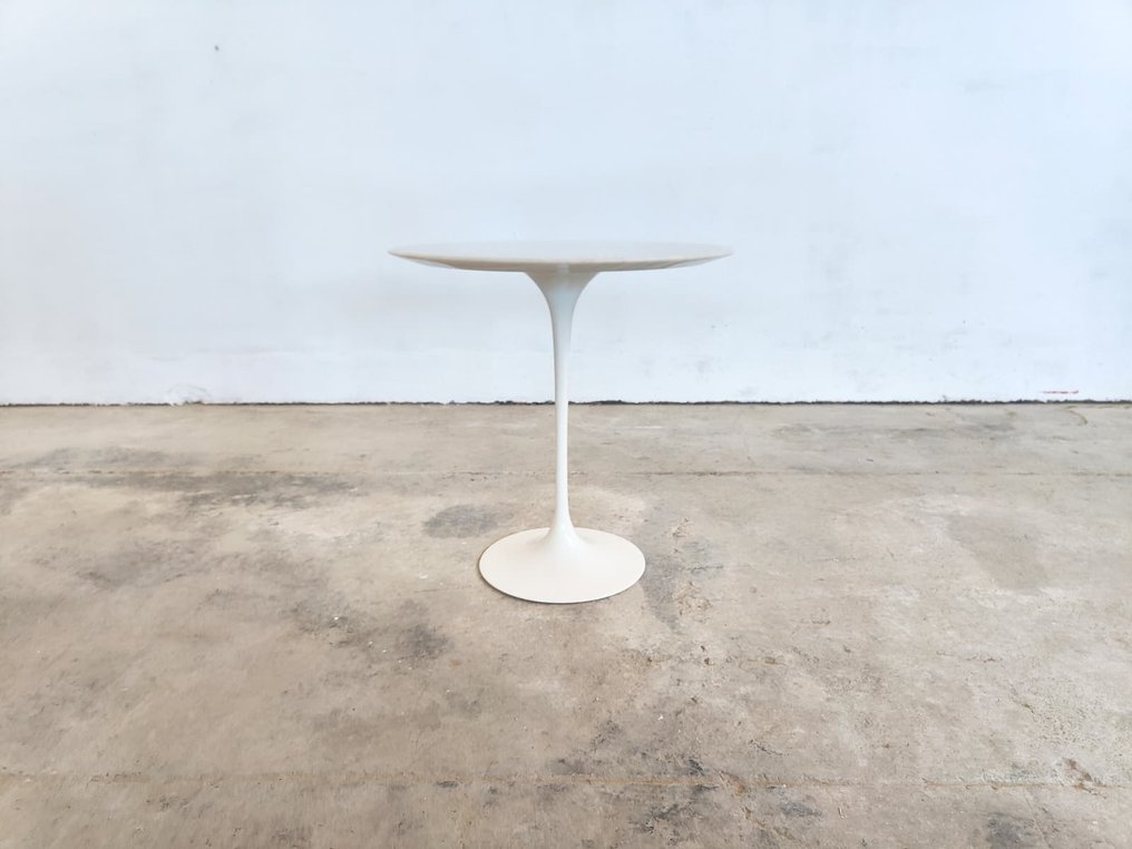 Knoll - Eero Saarinen - Masă laterală - Tulip - Marmo Statuario #1.0