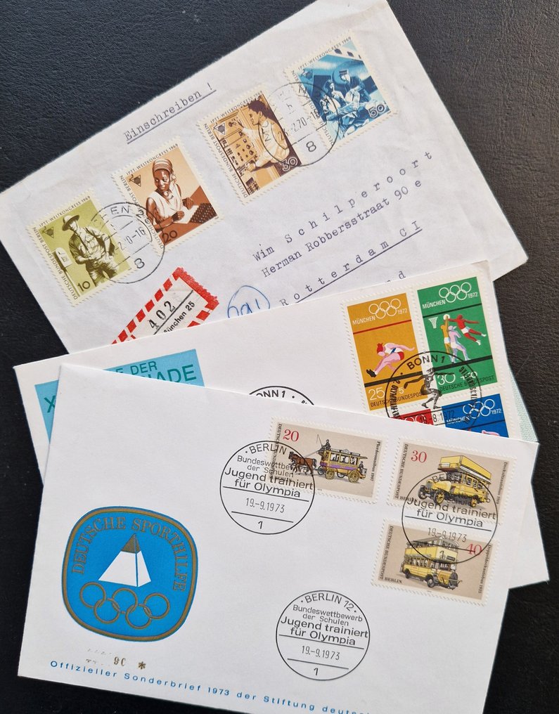 德國 1973/2008 - 大量邮寄件和特别出版物大致按年份顺序，装在文件夹中的套子里。 - Michel #4.3