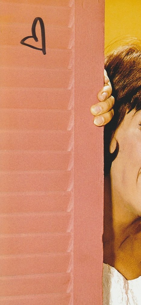 Annie (1982) - Signed by Carol Burnett (Miss Hannigan) #2.1