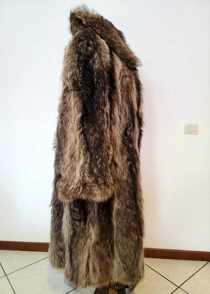 Artisan Furrier - Pelzmantel #2.1