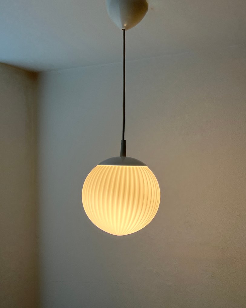 Philips Holland - Louis Kalff - Lampada da soffitto a sospensione - Metallo, Vetro, Alluminio - Opaalglas - H 60 cm #2.1