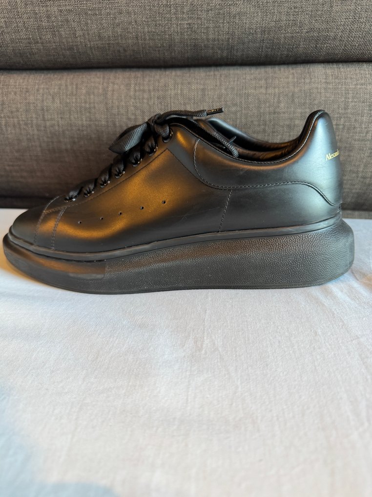 Alexander McQueen - Oversized Black - Baskets basses - Taille : EU 44 #2.1
