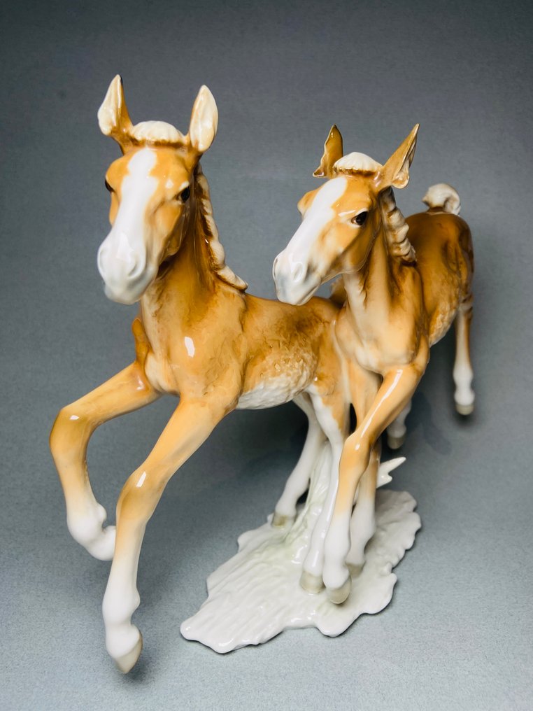 Hutschenreuther, G. Granget - Beeldje - Foals - Porselein #4.3