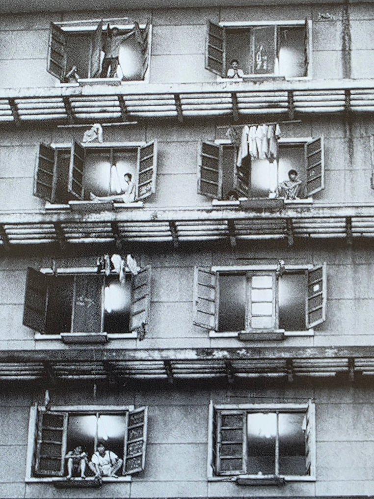 Sebastião Salgado (1944–2025) - Paysans dans la ville (1995) #4.3