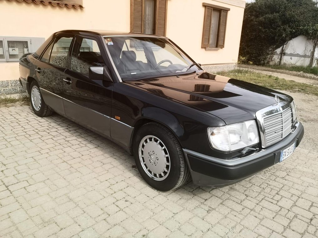 Mercedes-Benz - 200 E W124 - NO RESERVE - 1991 #3.2