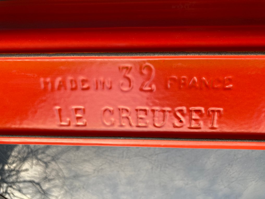Le Creuset - Ovnfad - n°32 - kilde, Emalje - n°32 #1.0