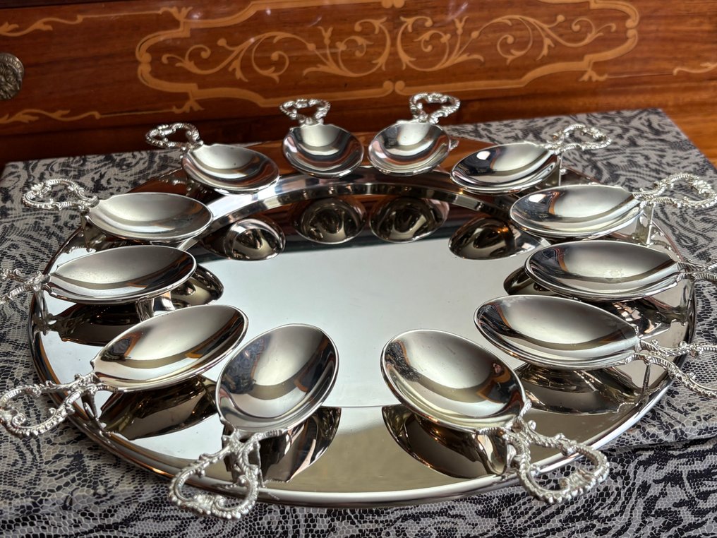 Spoon (13) - Amuse/hapjes spoons with a silvered plate. - Silverplated #1.0