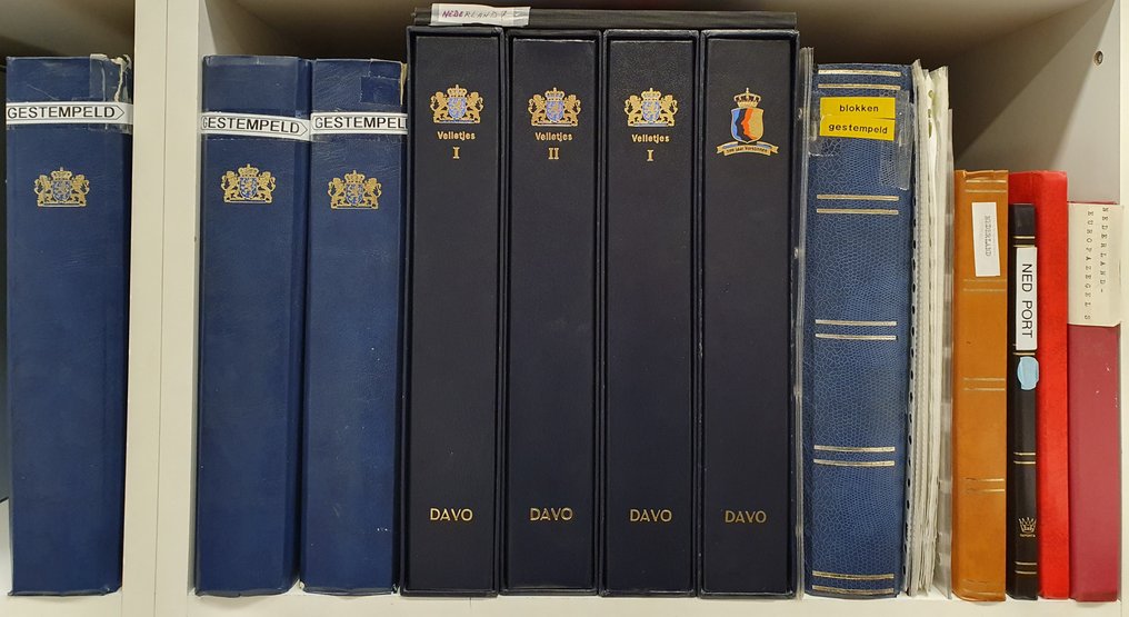 荷兰 1852/2006 - 收藏在13本存书、相册和单独的物品中 #1.0