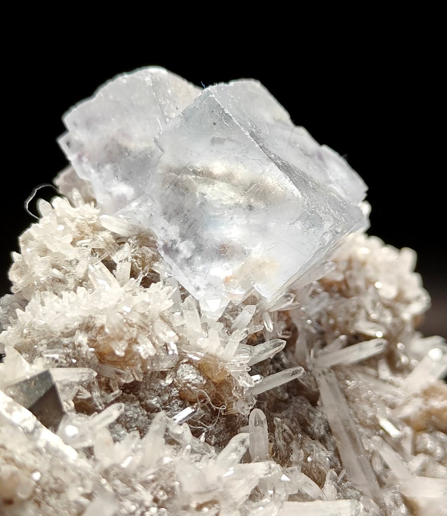 Φθορίτης Κρύσταλλος σε χαλαζία - Ύψος: 8 cm - Πλάτος: 9 cm- 315 g #4.3