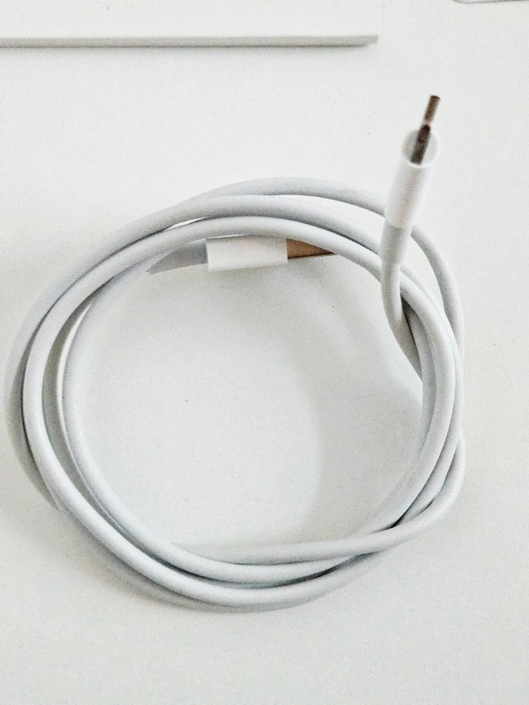 Apple iPhone SE 2nd Red Product 64Go 2020 - iPhone (1) - 帶原裝盒 #4.3