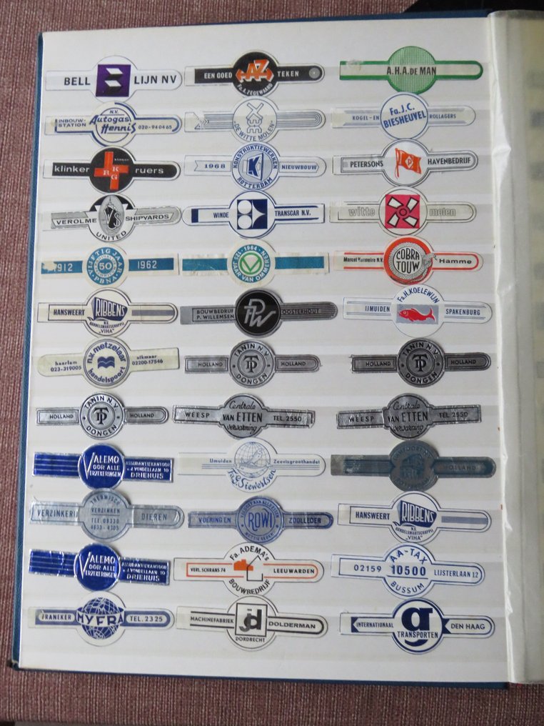 Tema-samling - Två böcker cigarretiketter #2.1