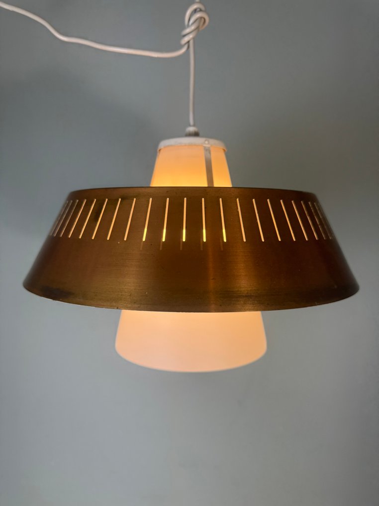 Κρεμαστό φωτιστικό - Μέταλλο, Γυαλί - Κρεμαστό φωτιστικό από γάλα κρύσταλλο και μέταλλο. #2.1