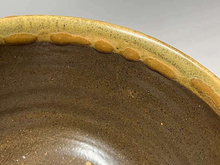 Rare “Taiha Saiyū” Chawan by Shōshō (昌尚) – Exceptionally Uncommon Tortoiseshell-Glaze Tea Bowl with - Chawan - Porcelana #3.2