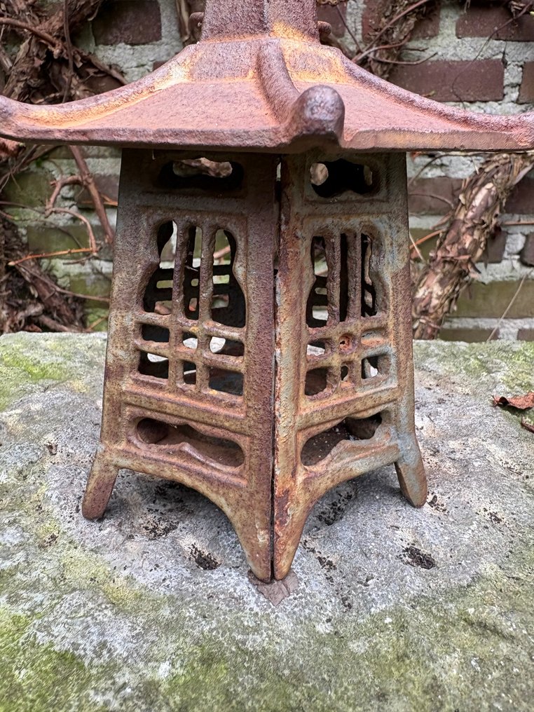 灯笼 - 钢, gietijzer - pagoda #1.0
