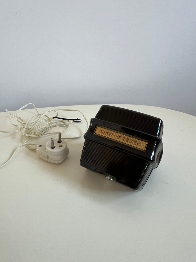 Sawyer, view-master model D Lighted stereo viewer (240v) Stereo viewer #1.0