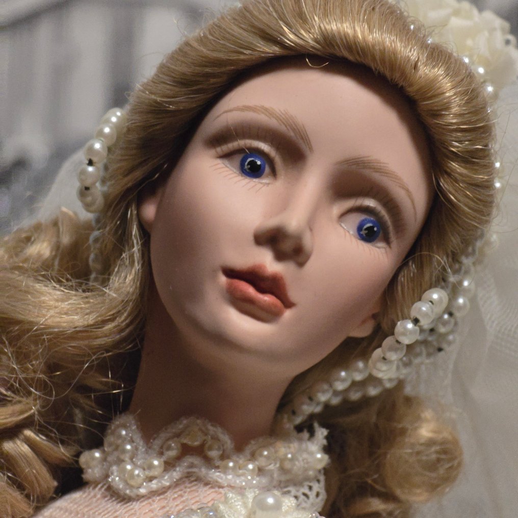 ASHTON-DRAKE GALLERIES  - Boneca MELODY - 1990-2000 #1.0