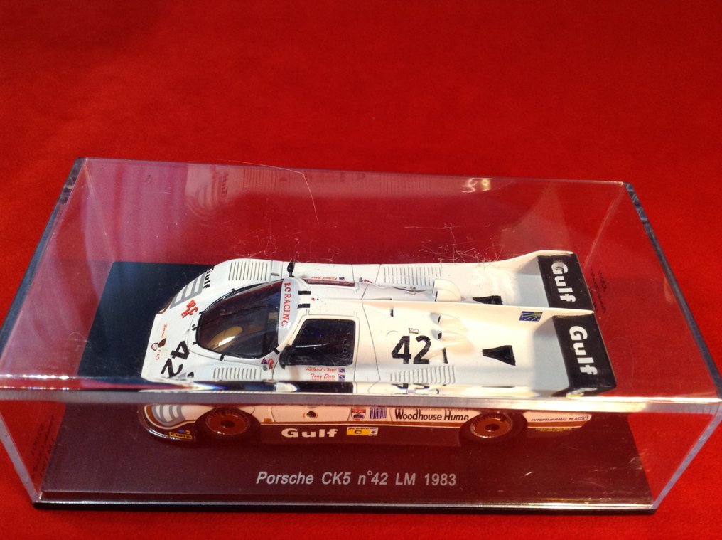 Spark 1:43 - Machetă mașină de curse - ref. #S2001 Porsche 935 CK5 Kremer Gr5 "Gulf" Le Mans 1983 #42 Cleare/Dron/Jones - Calitate excelentă - ediție limitată #1.0