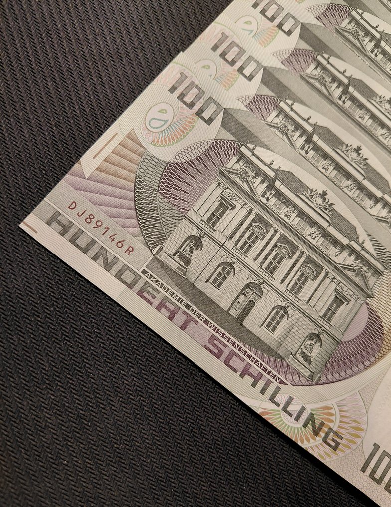 Austria. - 9 x 100 Schilling - 1984 - Consecutive - Pick 150  (No reserve price) #4.3