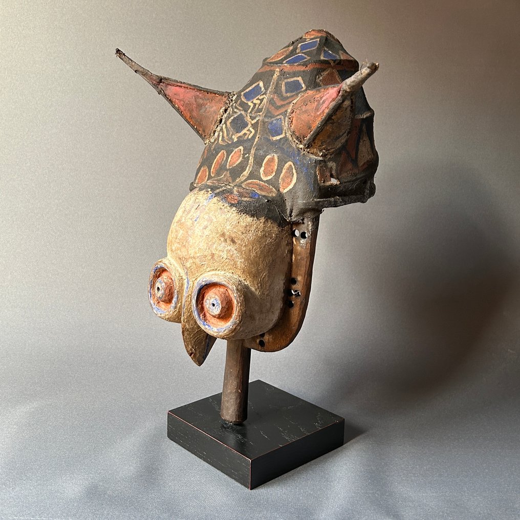 Máscara Yaka - Yaka - R.D. Congo #1.0