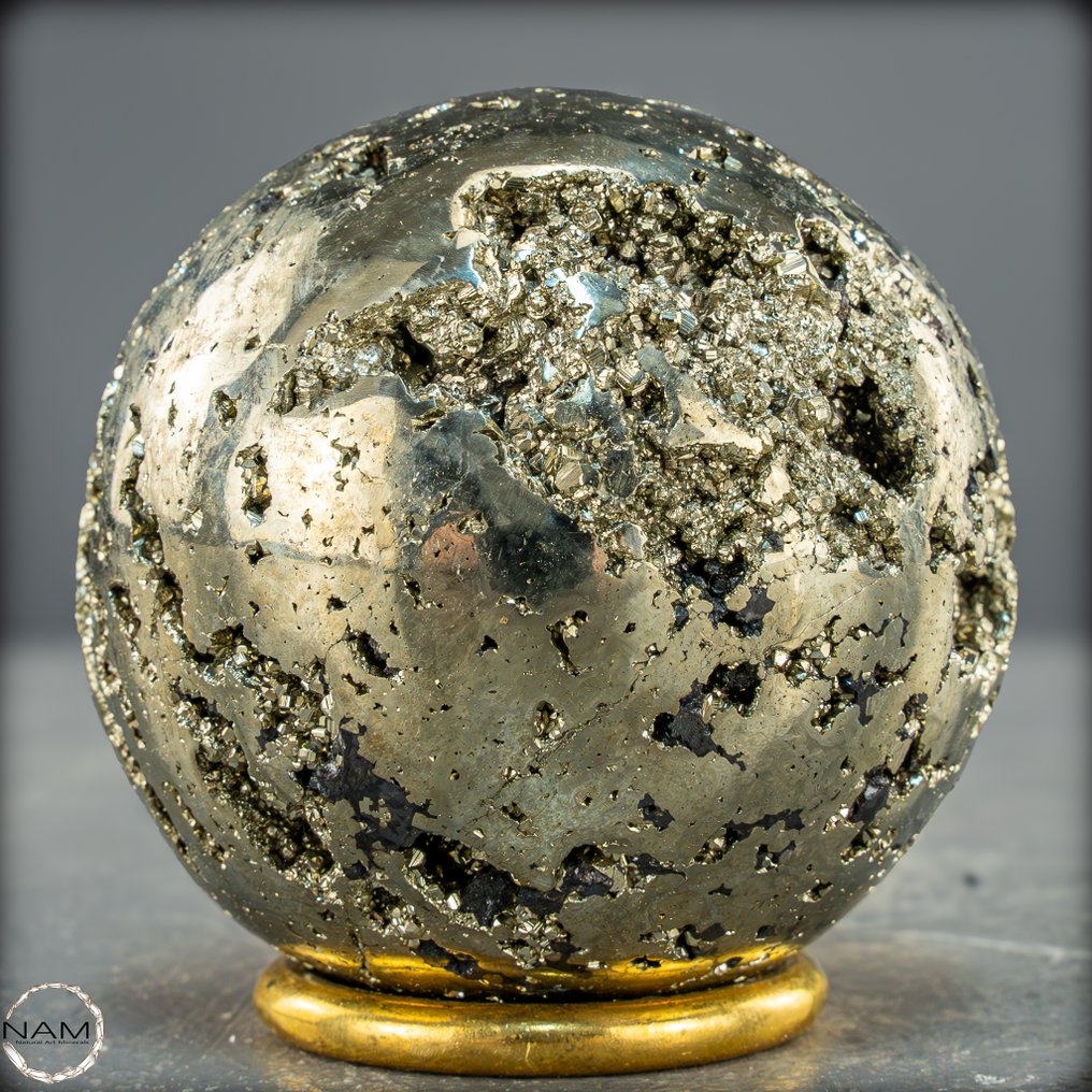 Sädehtivä maa-aarre Vaikuttava pyritpallo- 665.59 g #1.0