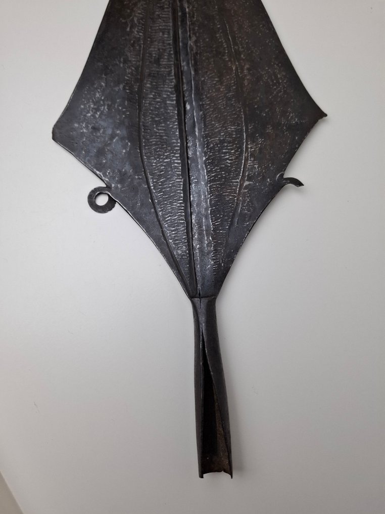 Ένα σφυρηλατημένο σιδερένιο νόμισμα/δόρυ. - Mbole - Λαϊκή Δημοκρατία του Κονγκό #2.1