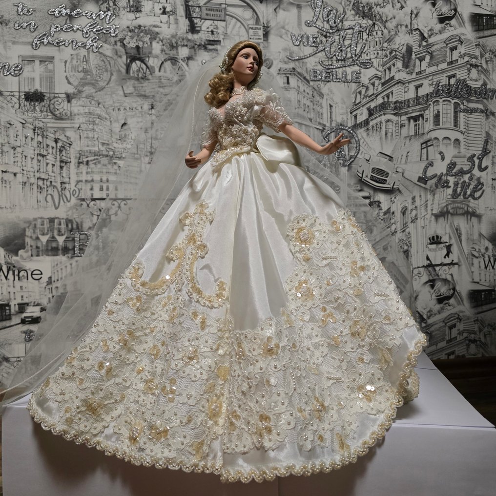 ASHTON-DRAKE GALLERIES  - Boneca MELODY - 1990-2000 #1.0