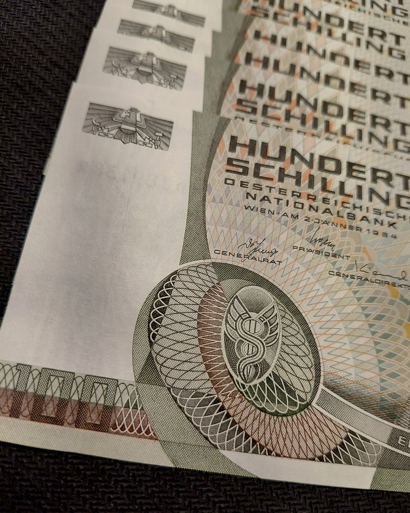 Austria. - 9 x 100 Schilling - 1984 - Consecutive - Pick 150  (No reserve price) #2.1