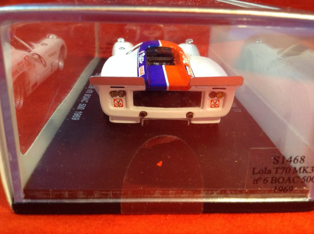 Spark 1:43 - Machetă mașină de curse - ref. #S1468 Lola T70 MkIIIB Sport 21° BOAC 6h Brands Hatch 1969 #6 Ulf Norinder/Robin Widdows - Calitate excelentă - ediție limitată - dificil de găsit astăzi. #3.2