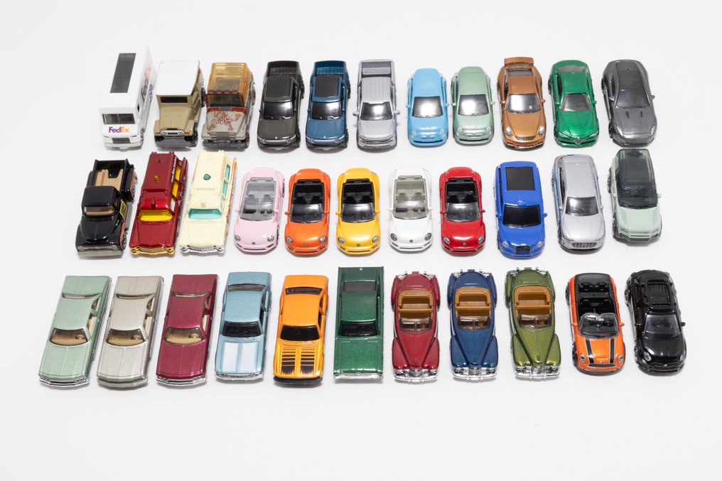 Matchbox 1:64 - Modelbil  (33) - Modelauto mix van moderne en klassieke modellen #1.0