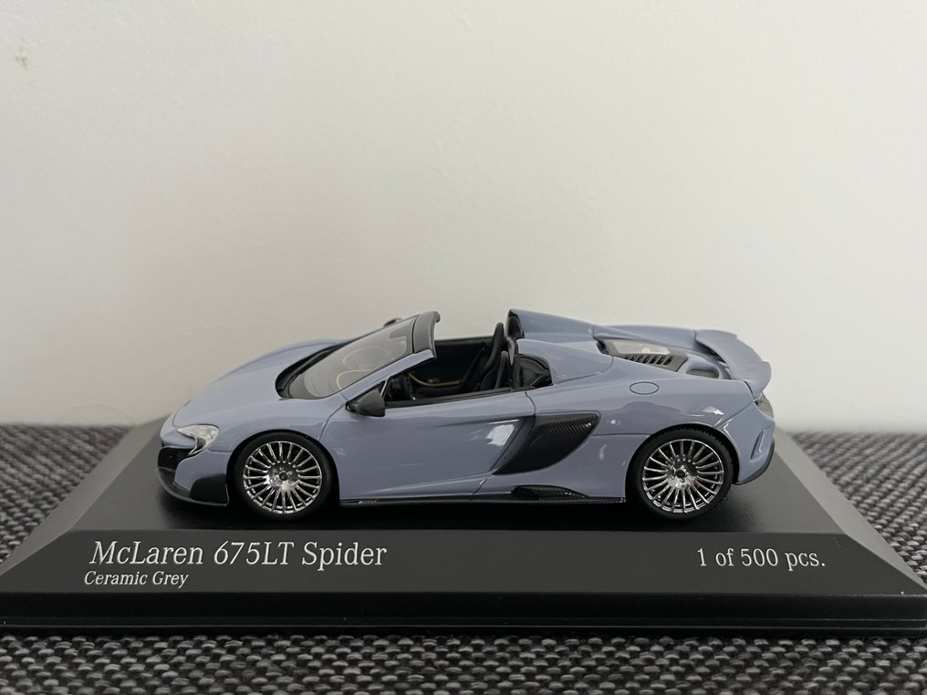 Minichamps 1:43 - Modelsportsvogn - McLaren 675LT Spider - Paul’s Model Art #2.1