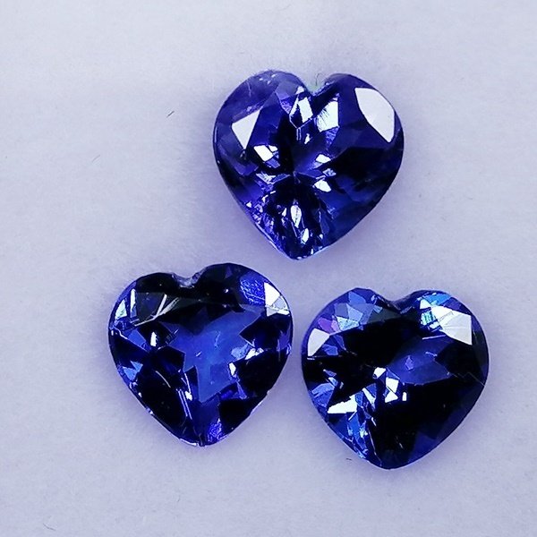 3 pcs  Tanzanite  - 2.11 ct - Instituto Gemólogico Español (IGE) #3.2