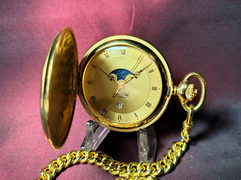 Aero Watch Newchatel - Moon phase and calendar - 1990-1999 #1.0