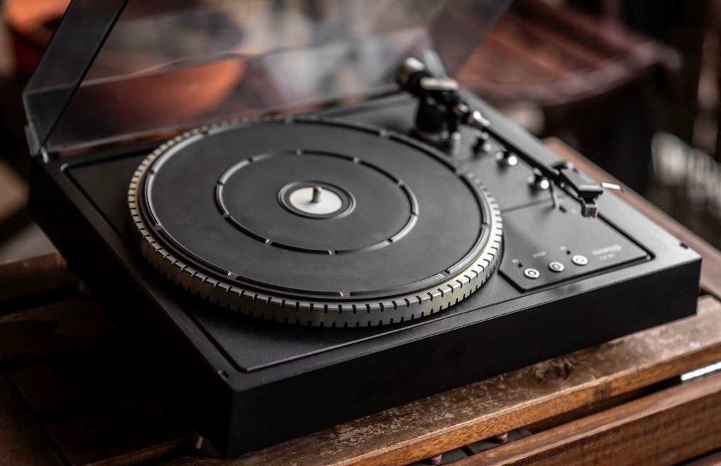 Thorens - TD-105 Turntable #1.0