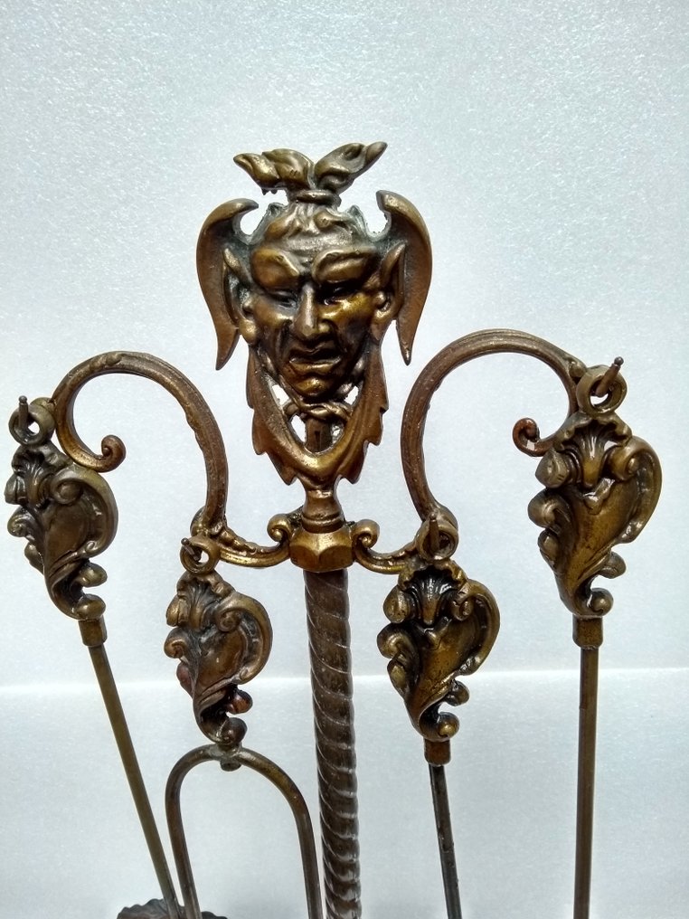 Accessoire de cheminée - Gothic - Laiton moulé - Diable, démon #1.0