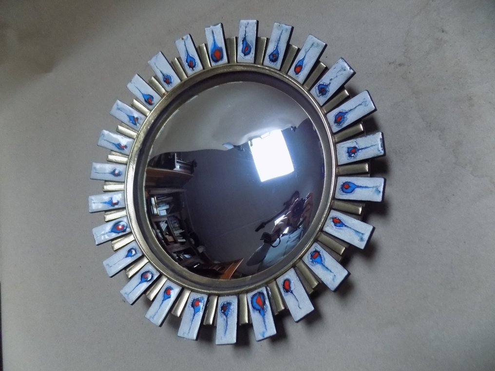 墙面镜子  - 玻璃，金属 - 复古太阳镜配有搪瓷铭牌 #4.3