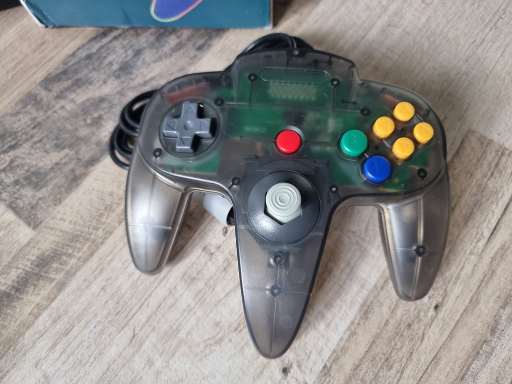 Nintendo - N64 - Nintendo 64 set met controller, voeding, AV-kabel en spellen Wave Race / FIFA 99 - Video game console + games - Without original box #3.2