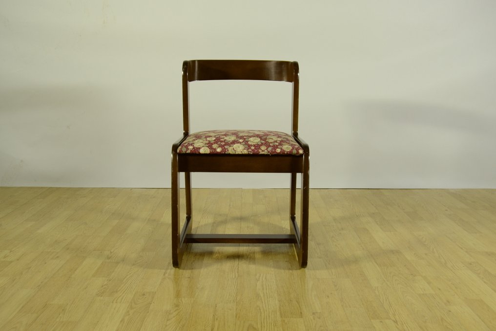 Mario Sabot - Willy Rizzo - 椅 (4) - 山毛櫸, Mordenzato Mogano - 设定四个花卉主题的理由 #3.2