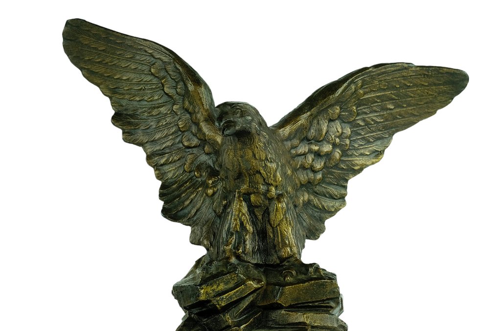 Skulptur, Eagle on Rocks - 36 cm - Råzink #2.1
