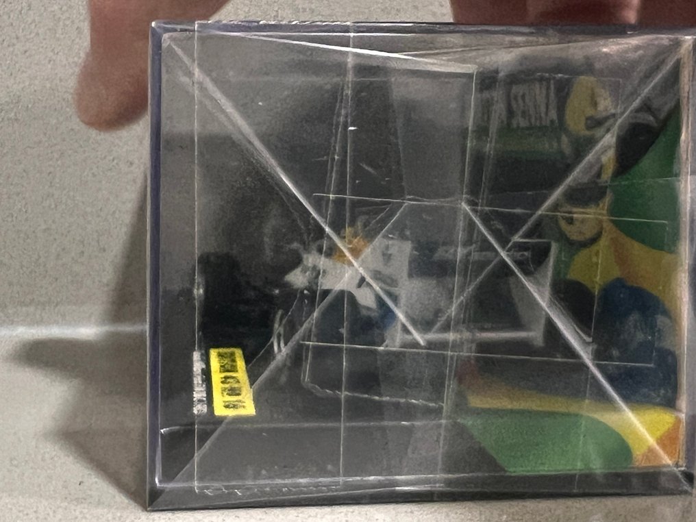 Minichamps 1:43 - Modellauto - Ayrton Senna Collection by LANG - Saudia Williams Ford FW08C 1983 #3.2