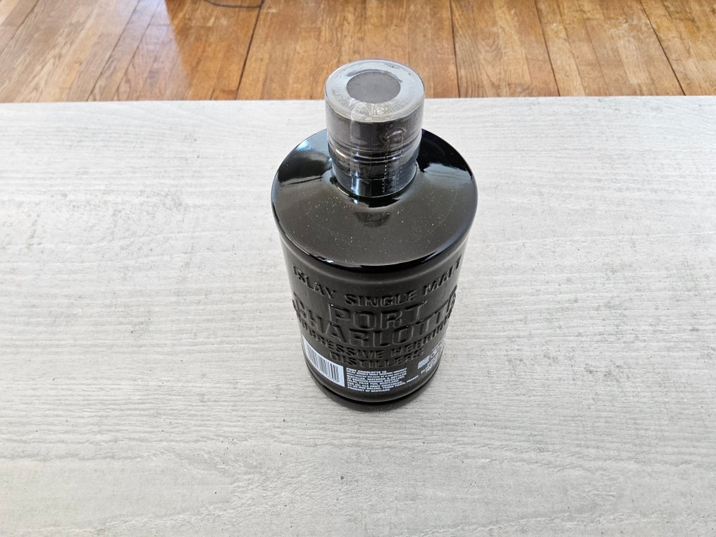 Port Charlotte 18 years old 2024 Limited Release  - b. 2023  - 70cl #1.0