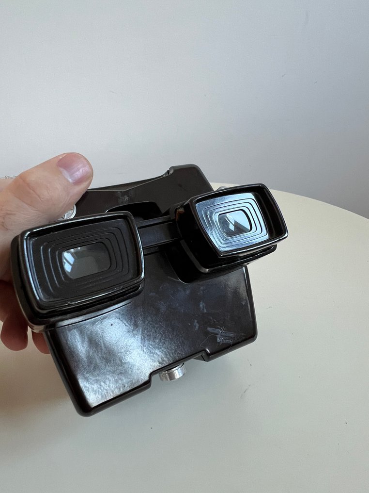 Sawyer, view-master model D Lighted stereo viewer (240v) Stereo viewer #3.2