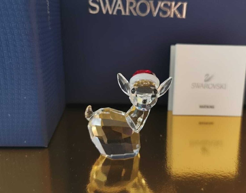 Swarovski - Αγαλματίδιο - Hirsch mit Weihnachtsmütze  5135853 mit Innenbox - Κρύσταλλο #1.0