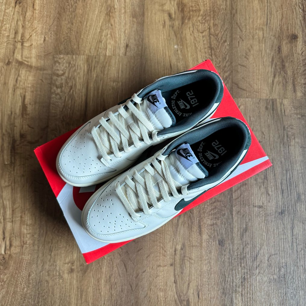 Nike - Dunk Low - Αθλητικά παπούτσια με χαμηλό αστράγαλο - Mέγεθος: EU 41 #4.3