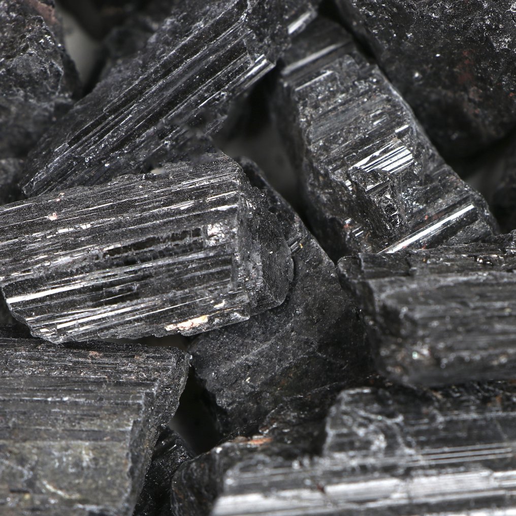 New! - Black Tourmaline - Terminated/Rough Crystals - XXL Wholesale Lot- 1 kg #3.2