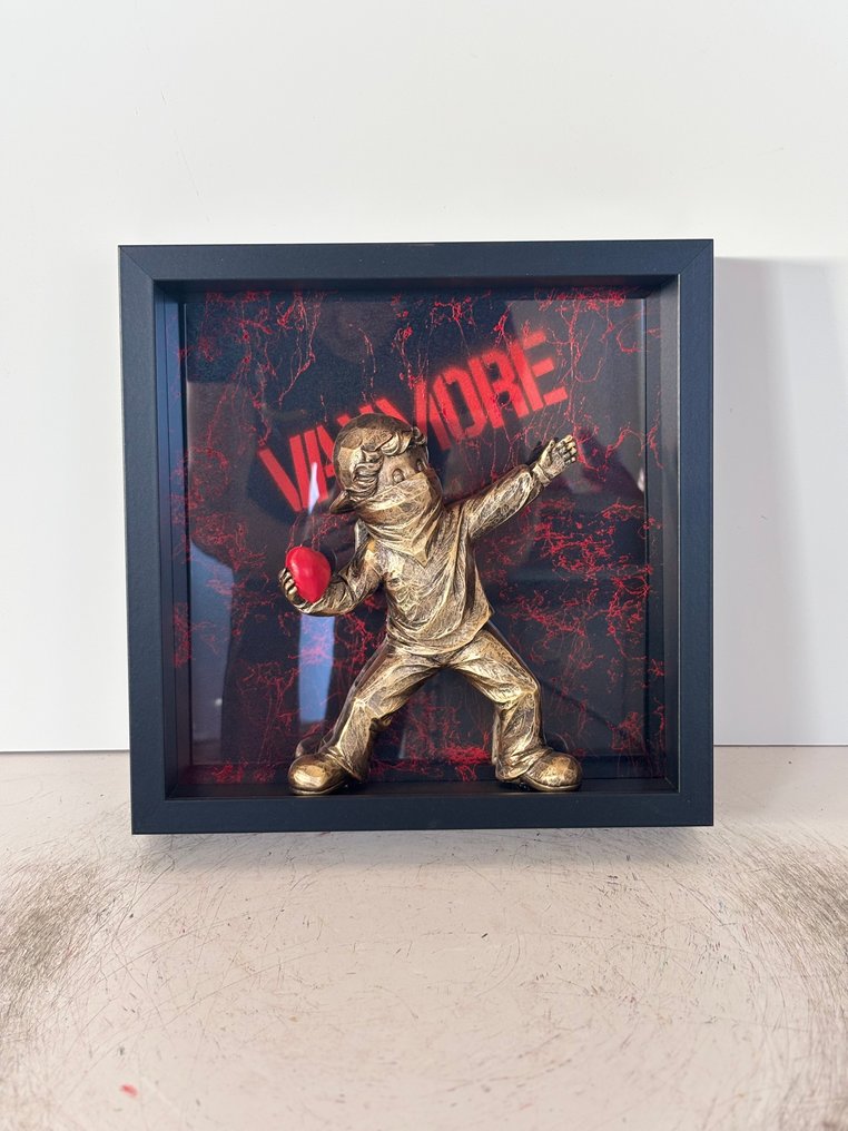 Rob VanMore - VANMORE Love Thrower #2.1