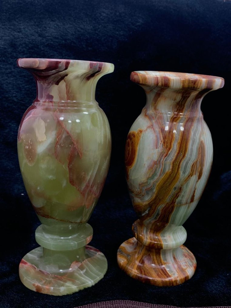 Eenbloemige vaas (2)  - Onyx - Set van onyx bloemvazen #1.0