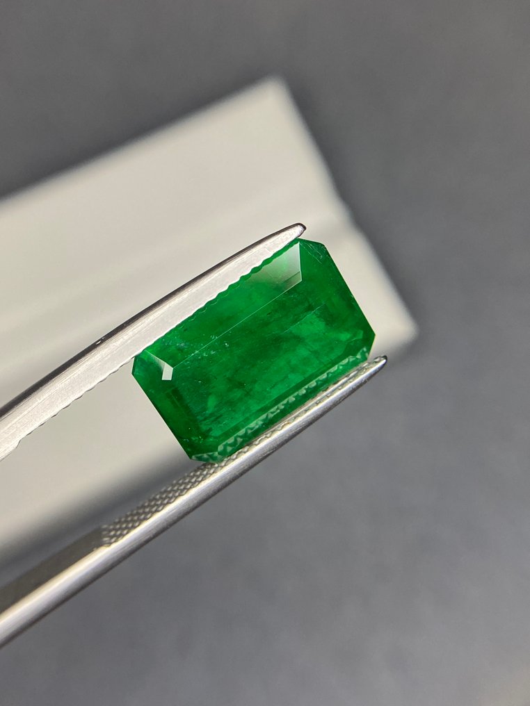 1 pcs  Πράσινο Σμαράγδι  - 5.98 ct - Διεθνής Ένωση Έγχρωμων Πολύτιμων Λίθων (ICA GemLab) #3.2