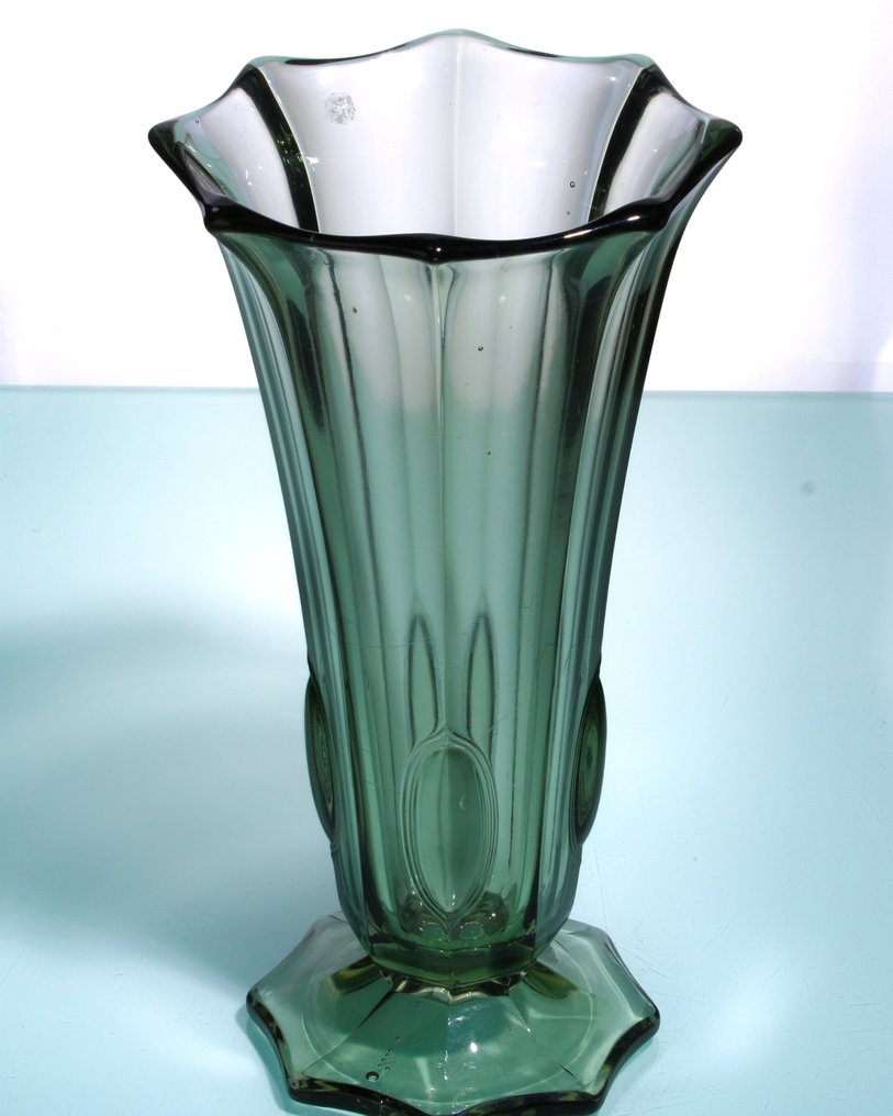 Val Saint Lambert - Charles Graffart - 花瓶 -  Luxval 产品目录型号 "Mameluk"  - 压制玻璃 #3.2